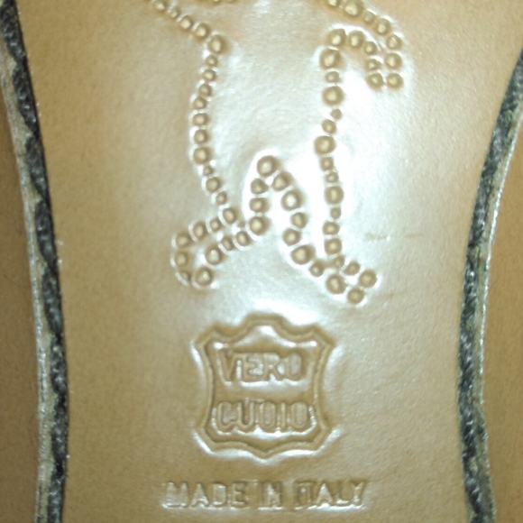 Marni Scarpa D'Orsay t-strap patent leather flat shoe - Picture 4 of 4